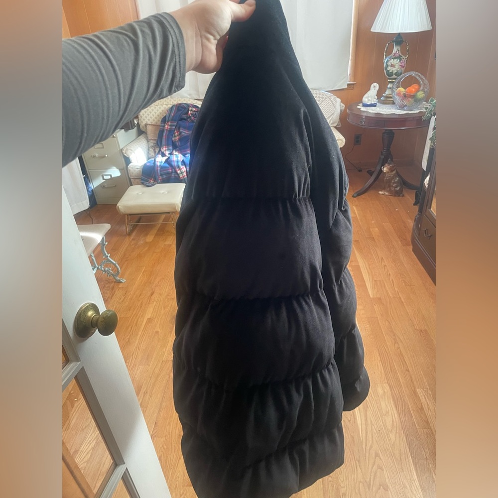 Winter Coat - image 3